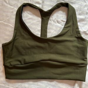 Sports bra or swim top